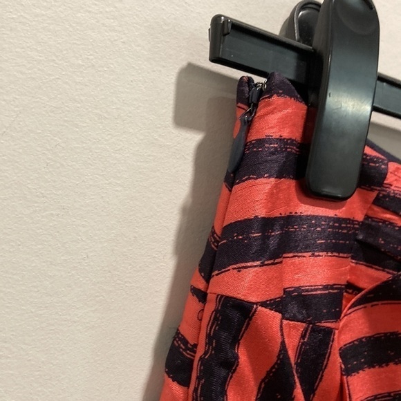 DEE Flavor Stripped Bow Skirt - Picture 11 of 14